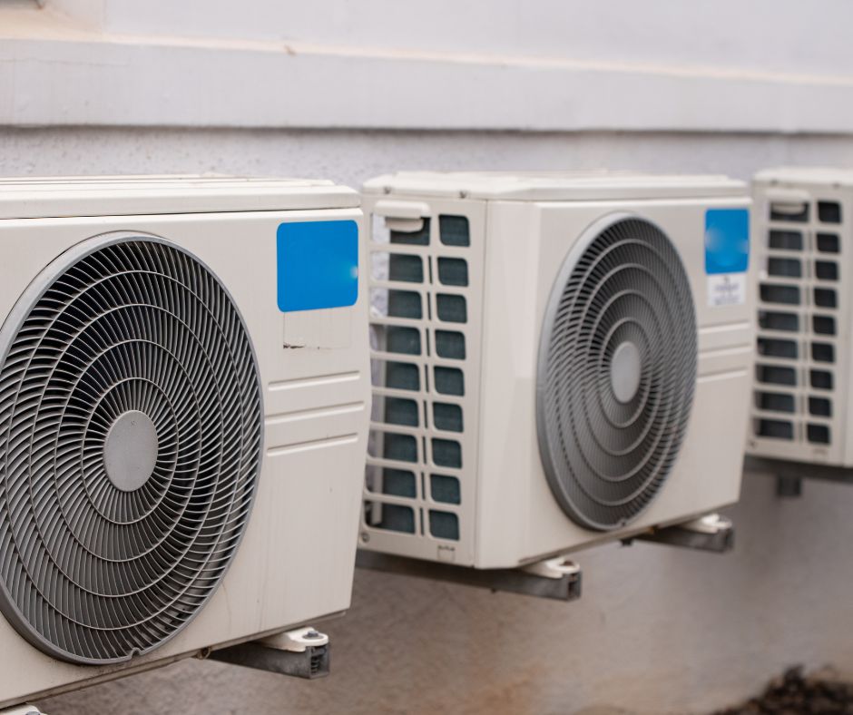 Commercial air conditioning outdoor units